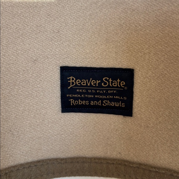 Pendleton Wool Reversible Southwestern Throw Blanket 57” x 74” - Picture 6 of 7